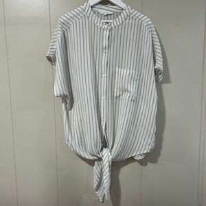 Olivaceous Women’s Medium Striped Button Down Tie Front Blouse